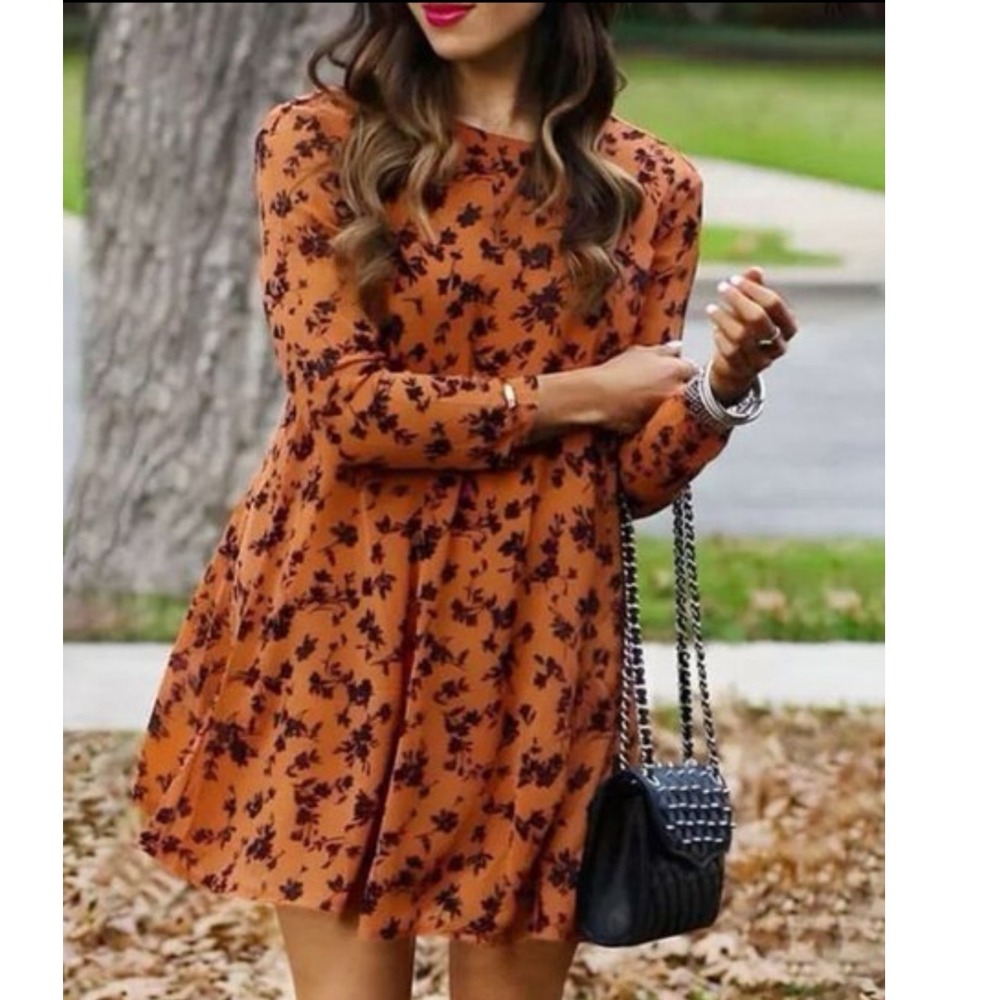 Urban Outfitters Kimchi Blue Terra-cotta Floral Long Sleeve Shift Dress‎ Mini